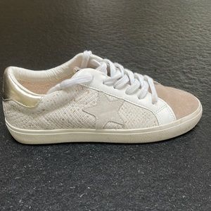 Vintage Havana Sneakers Kaya size 8